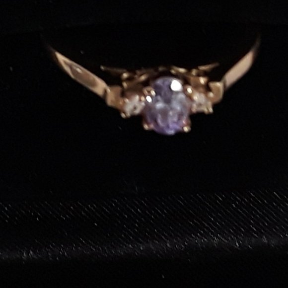 Sparkle Amethyst Cubic Zirconia Ring 18k hge New Old stock Covenant RC - Picture 6 of 16